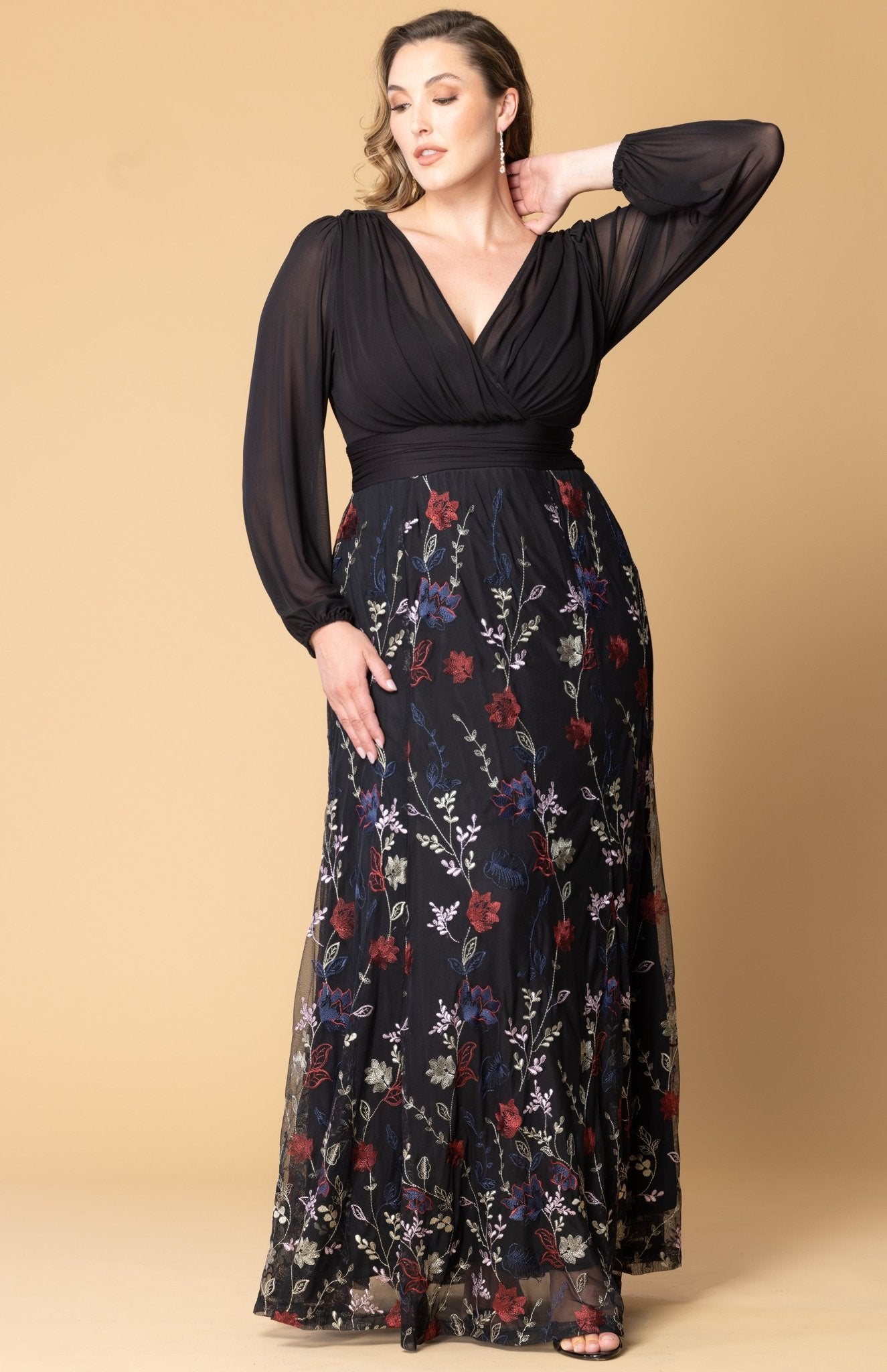 Kiyonna Women's Plus Size Isabella Embroidered Mesh Gown, 4X Kiyonna Women's Plus Size Isabella Embroidered Mesh Gown, 4X