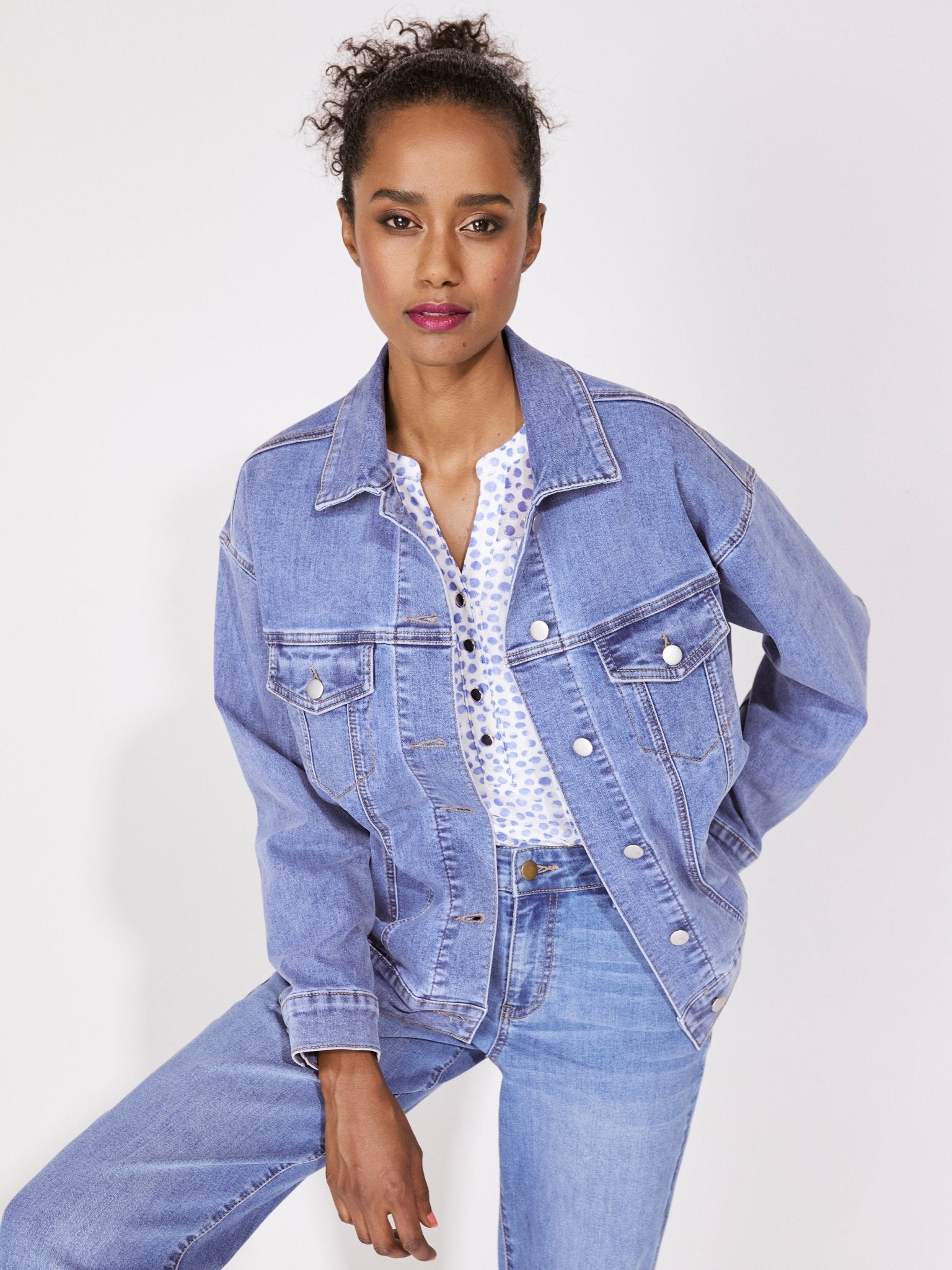 Westport Trucker Denim Jacket Light Wash / XL Westport Trucker Denim Jacket Light Wash / XL