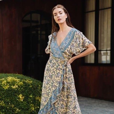 Transition Into These 20 Best Fall Maxi Dresses - Dressbarn