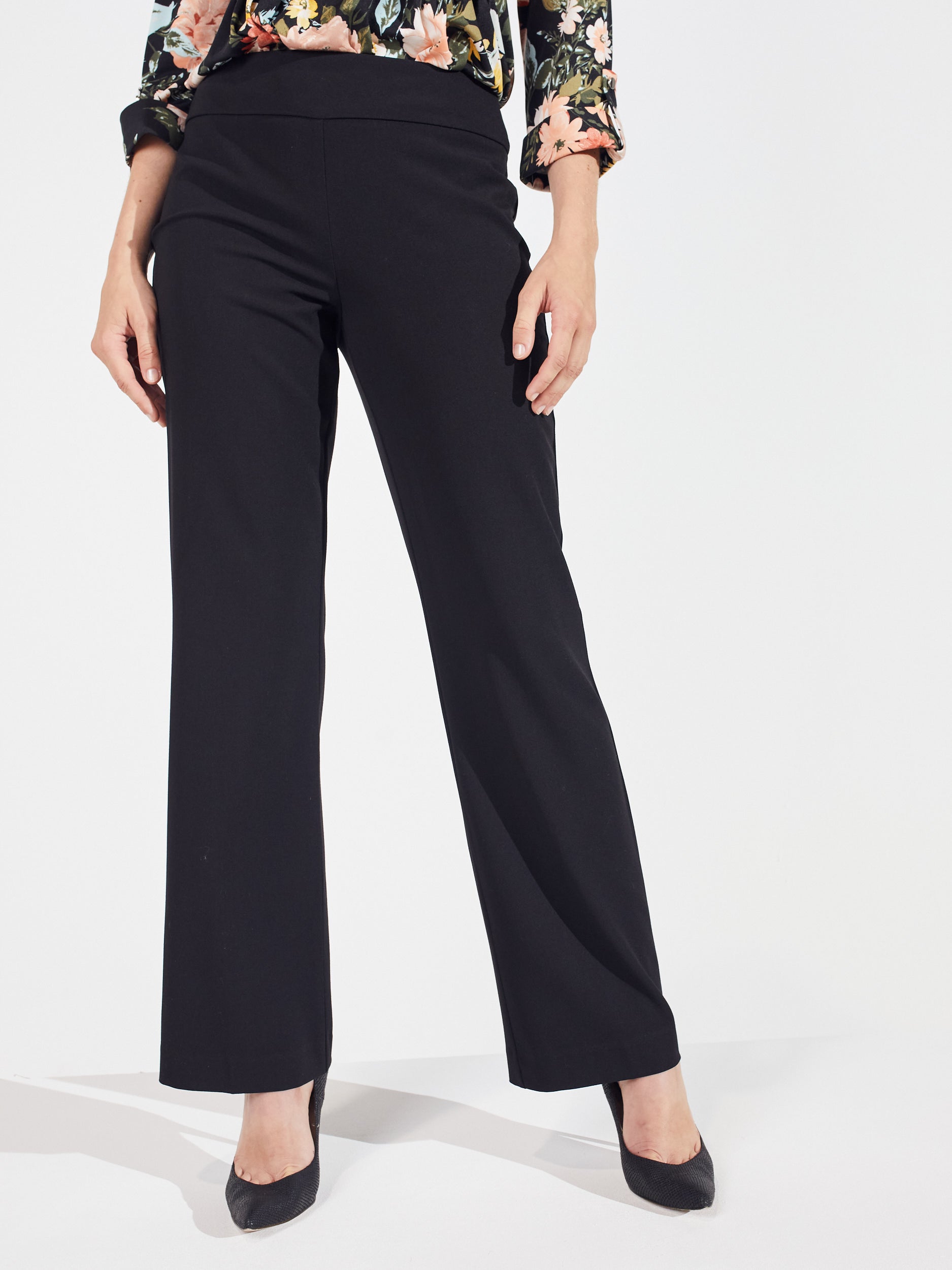 Roz & Ali™ Secret Agent Pull On Tummy Control Pants