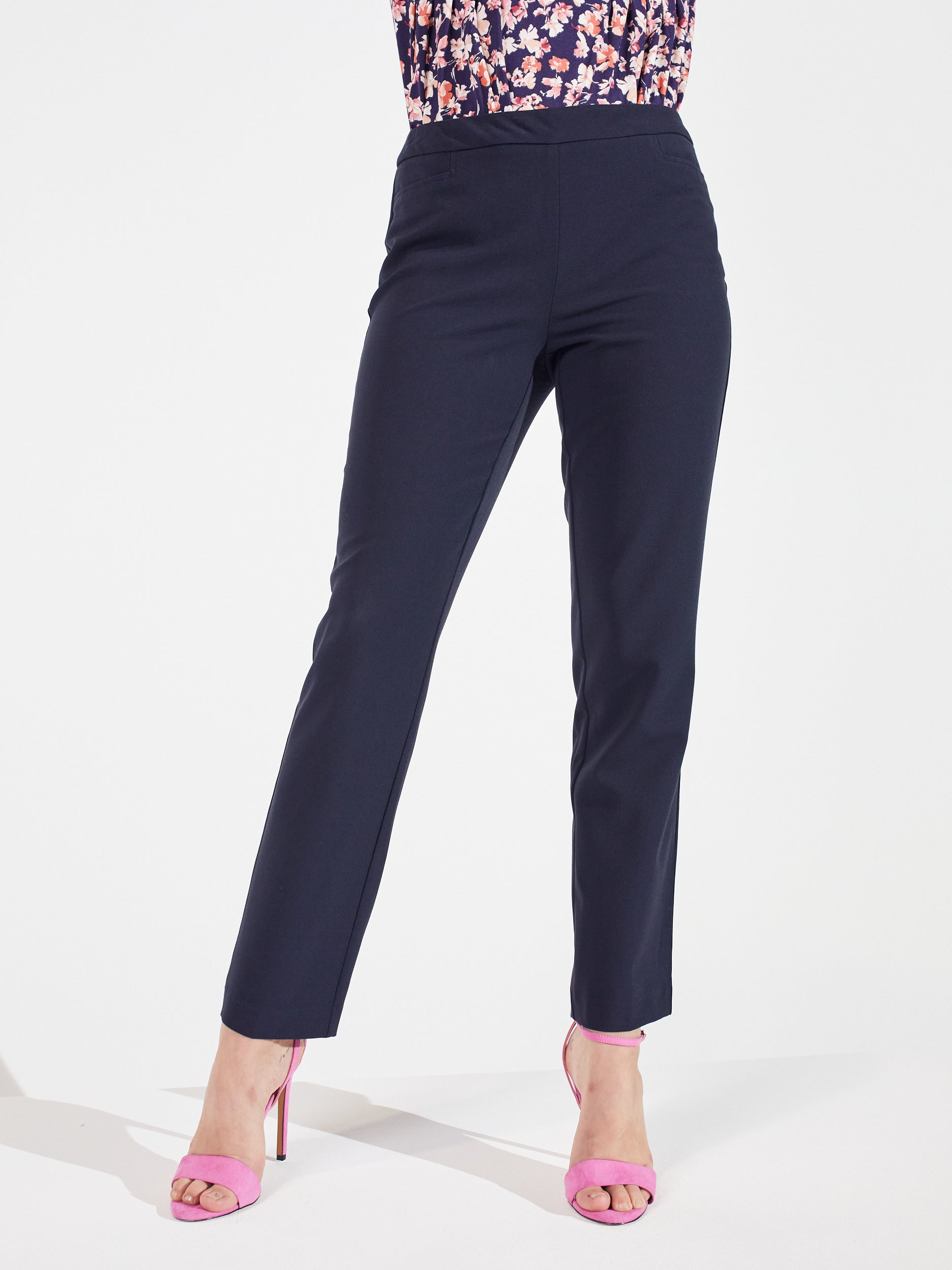 Roz & Ali™ Secret Agent Pull On Tummy Control Pants With L Pockets