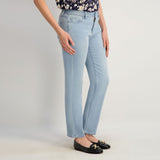 Westport Signature Straight Leg in Light Wash