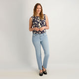 Westport Signature Straight Leg in Light Wash