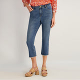 Westport Signature Fray Hem Capri in Dark Wash