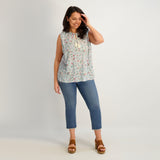 Westport Signature Fray Hem Capri in Dark Wash - Plus