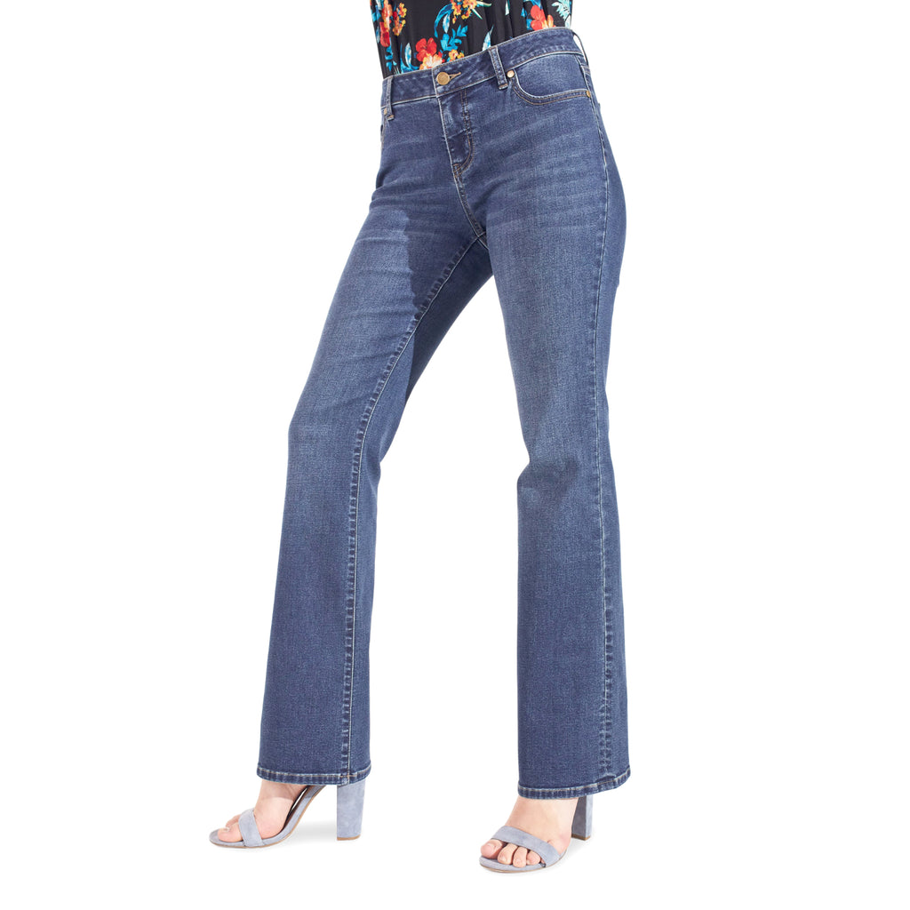 Westport Signature High Rise Modern Flare Leg Jeans - Plus – Dressbarn