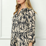 3/4 Elastic Cuff Sleeve Mandarin Collar Popover Blouse in Tan