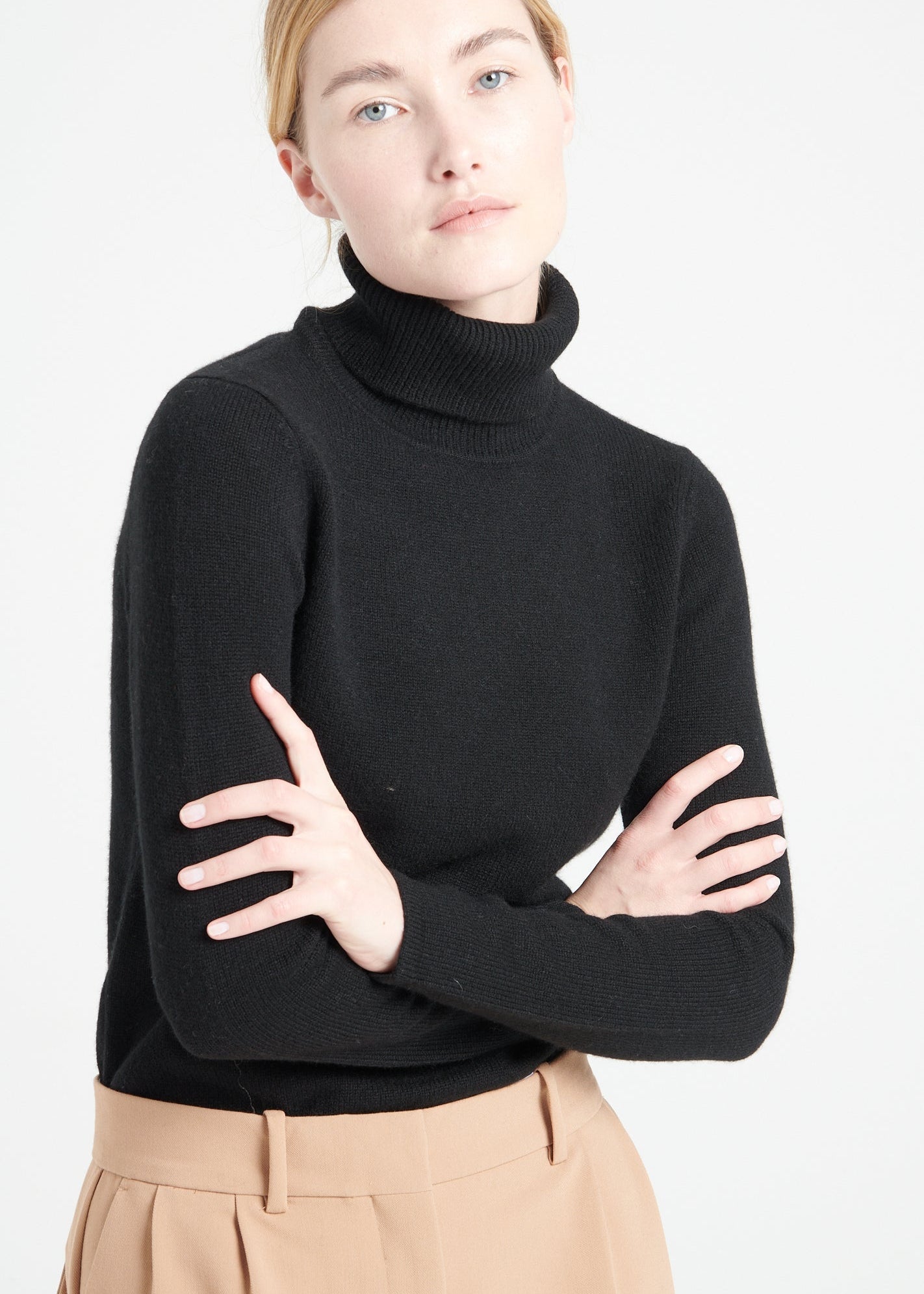 Pure-Cashmere-4-Thread-Turtleneck-Sweater-(Lilly-19)-Sweaters-&-Hoodies
