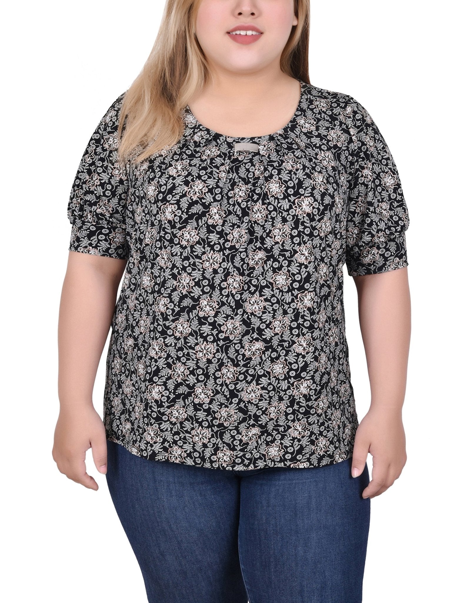 Black Ivory Taupe Floral Short Sleeve Balloon Sleeve Top With Hardware - Plus - DressbarnBlouses