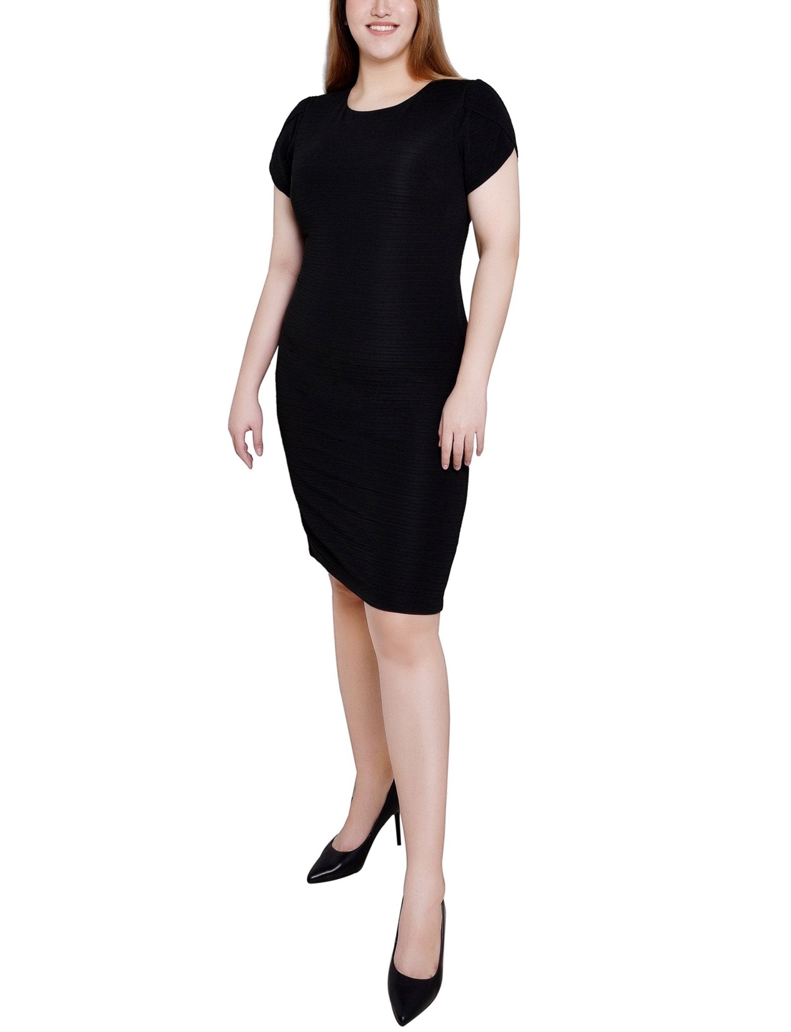 Black Petal SleeveTextured Knit Dress - DressbarnKnee Length & Midi Dresses