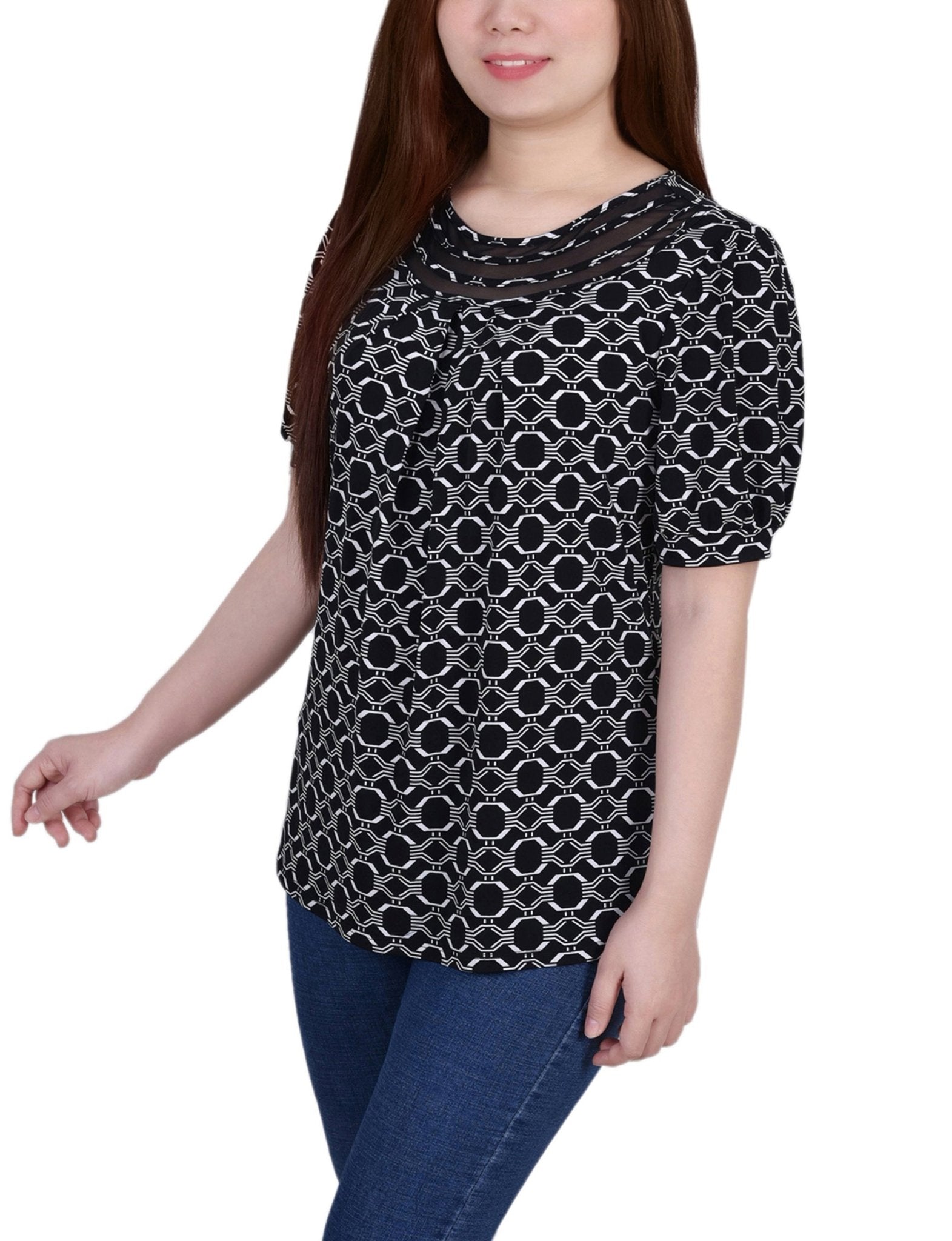 Black White Link 3/4 Sleeve Blouse With Necklace - Petite - DressbarnBlouses