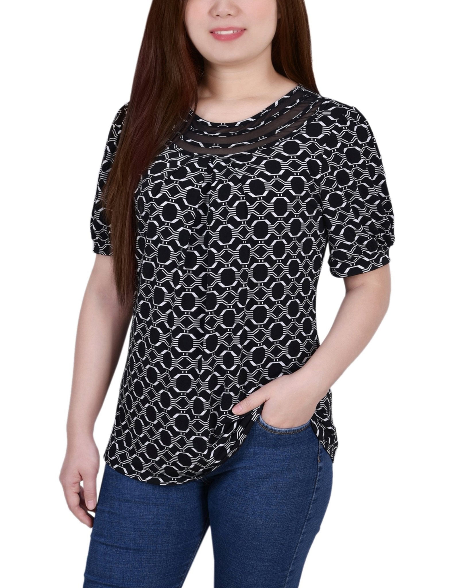 Black White Link 3/4 Sleeve Blouse With Necklace - Petite - DressbarnBlouses