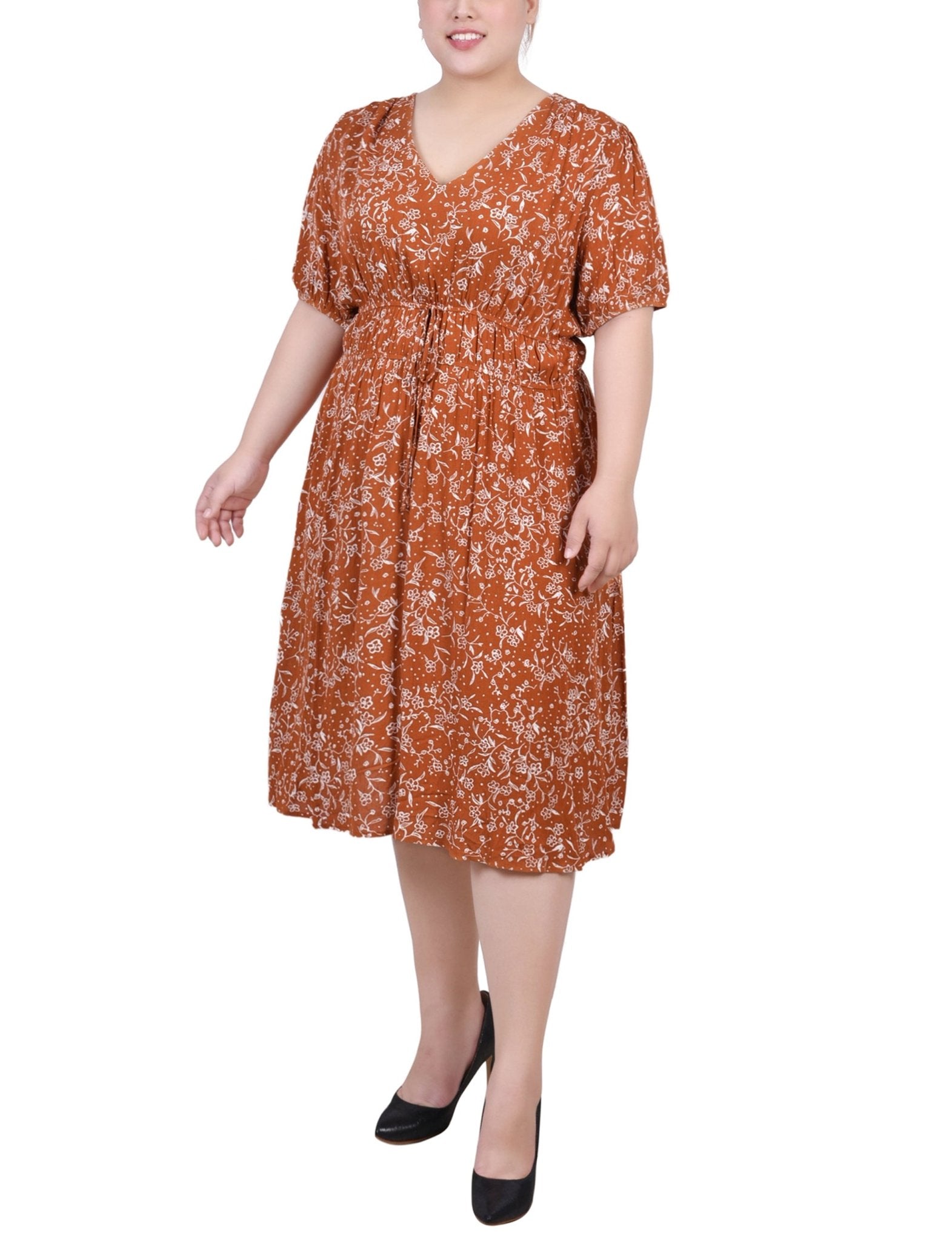 Bossanova Floral Short Sleeve Dress With Tie Waist - Plus - DressbarnKnee Length & Midi Dresses