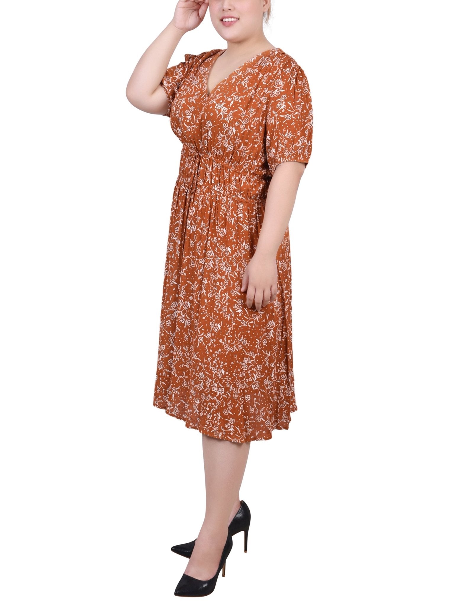 Bossanova Floral Short Sleeve Dress With Tie Waist - Plus - DressbarnKnee Length & Midi Dresses