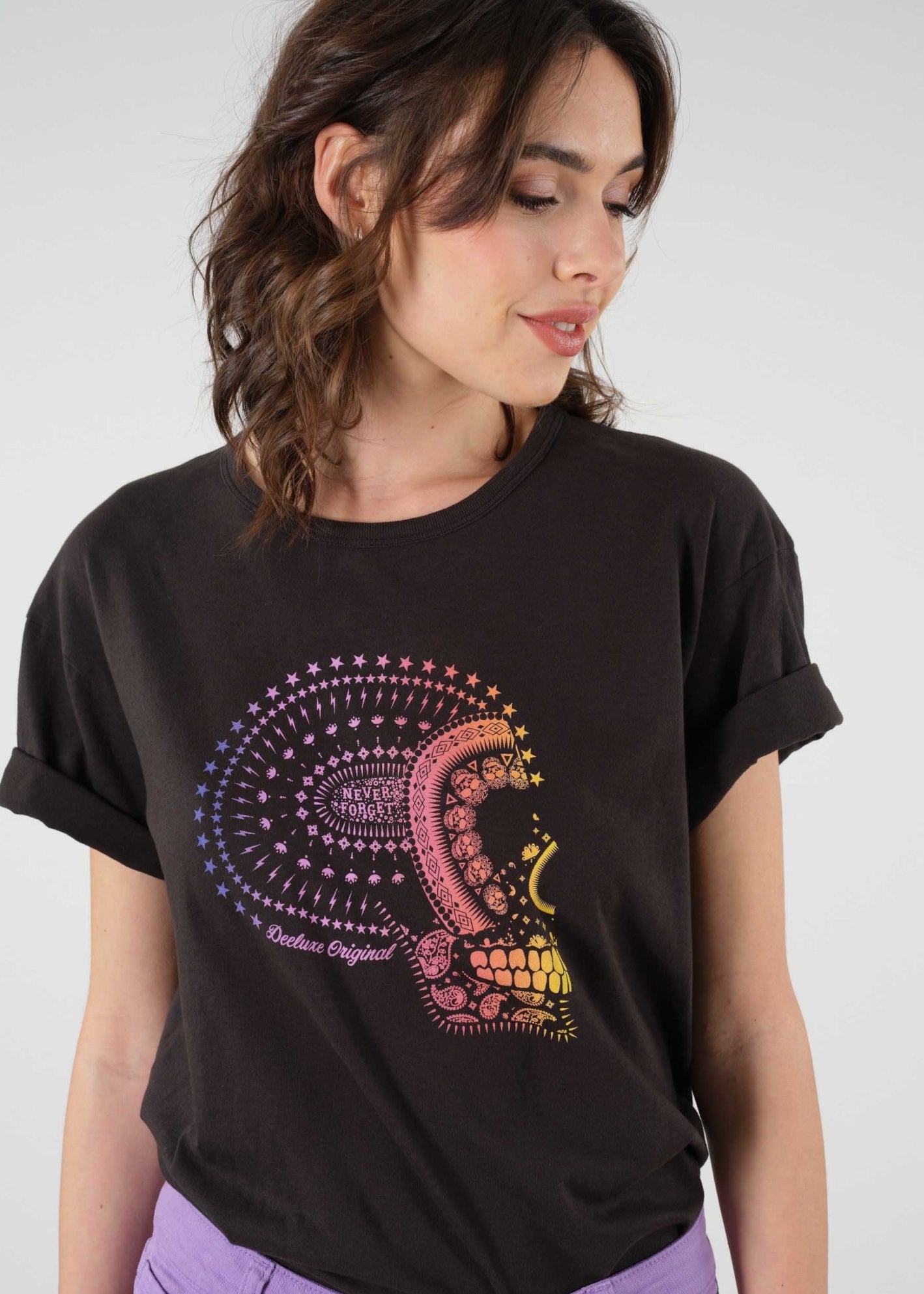 Deeluxe Rainbowskull T-Shirt - DressbarnT-Shirts