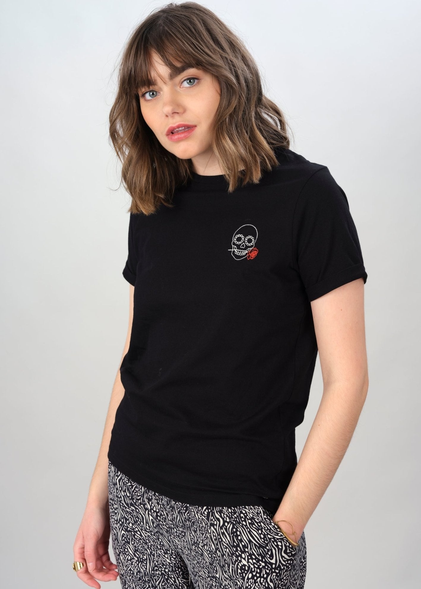 Deeluxe Rose T-Shirt - DressbarnT-Shirts