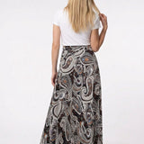 On-model imagery (back)