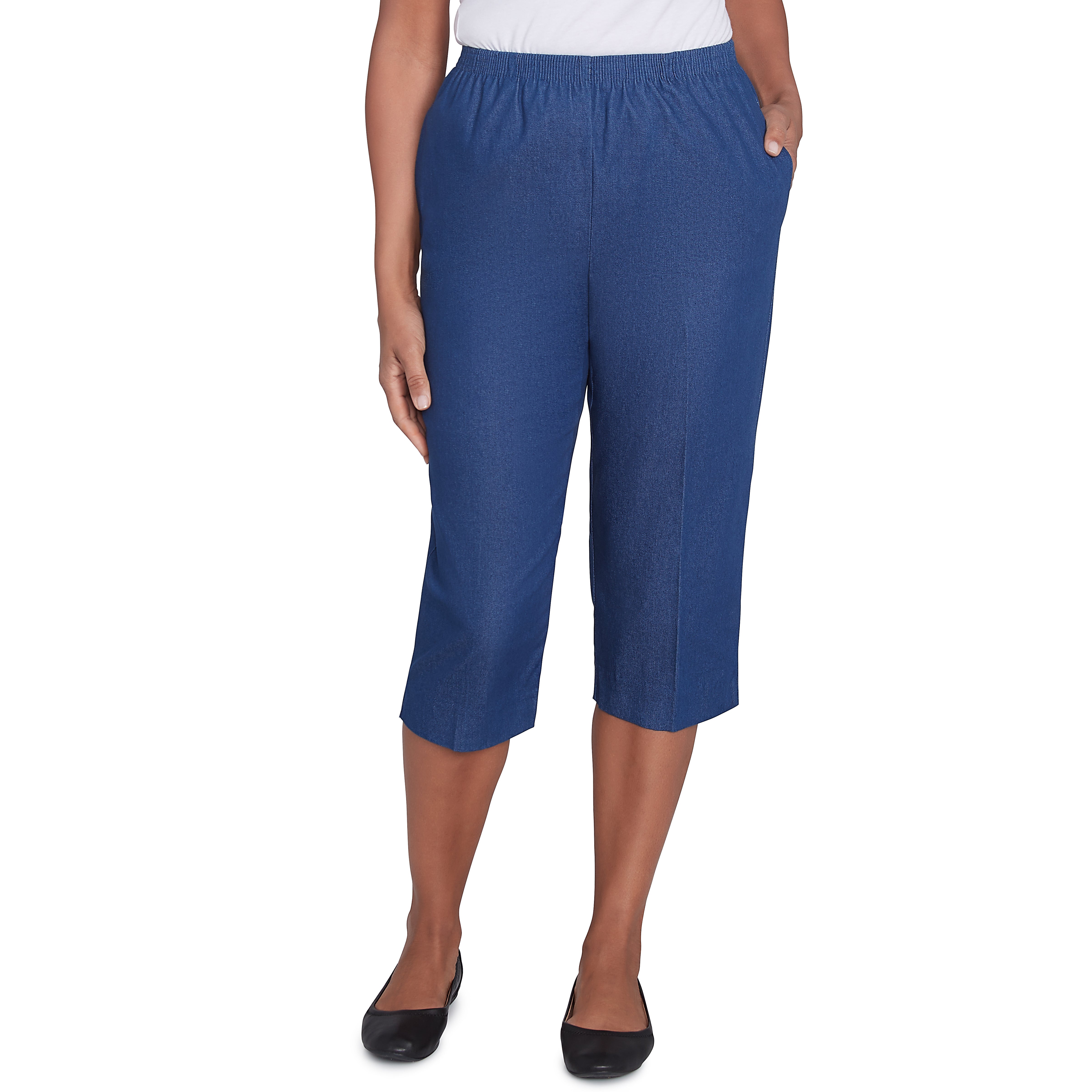 Alfred Dunner Women's Relaxed Fit Denim Capri- Petite