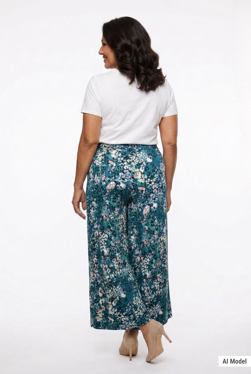 On-model imagery (back)