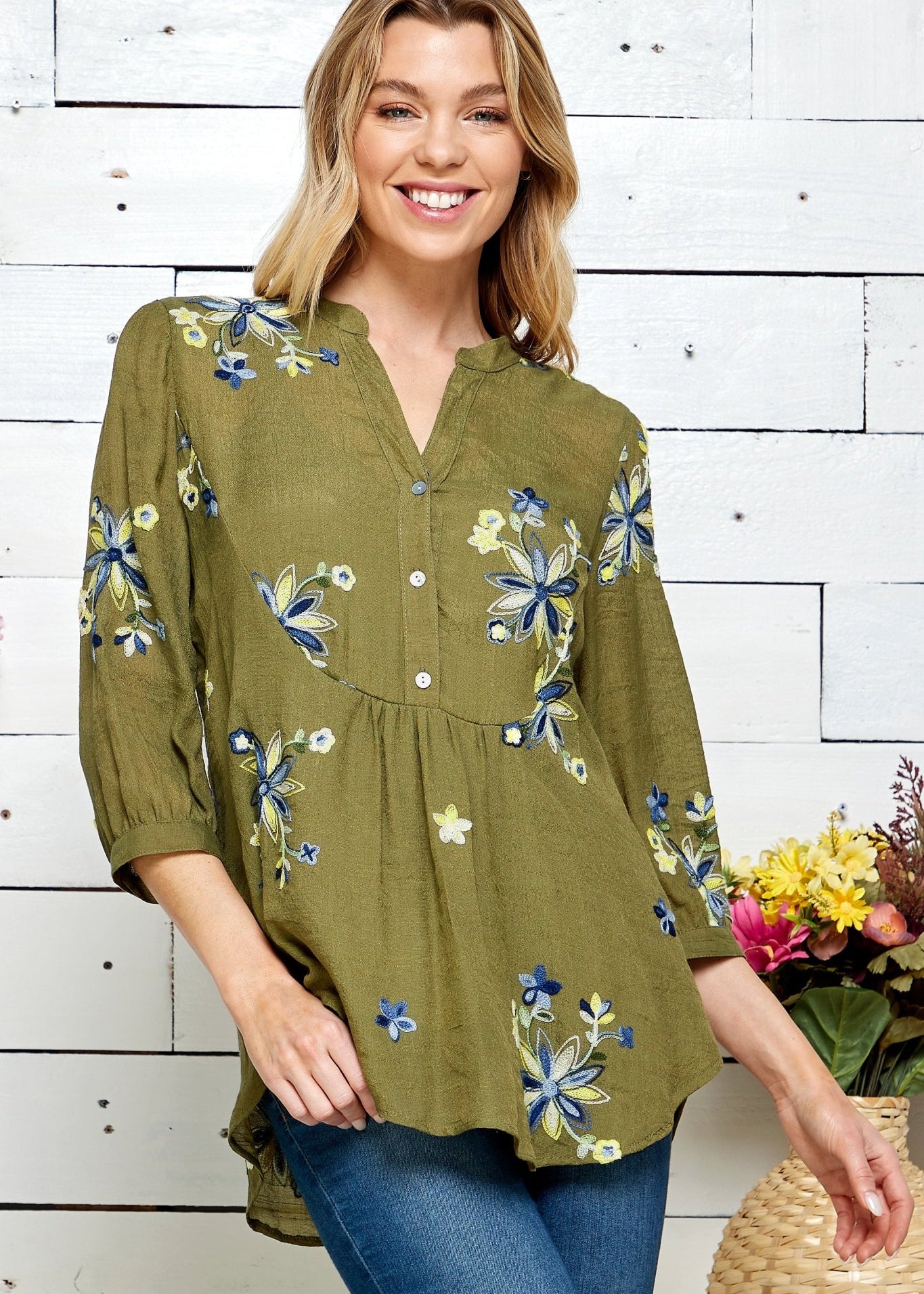 Figueroa & Flower 3/4 Sleeve Embroiderd Blouse - DressbarnShirts & Blouses