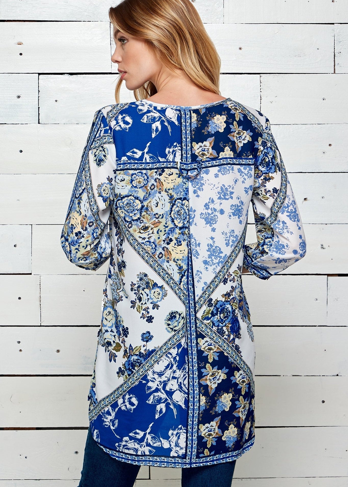 Figueroa & Flower Scarf Print Tunic Blouse - DressbarnShirts & Blouses