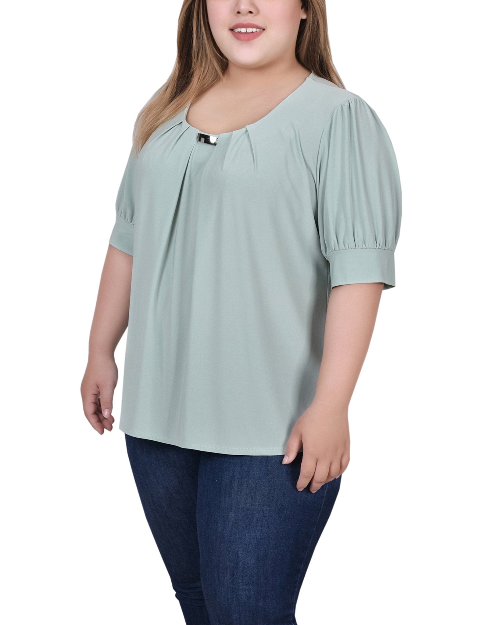 Frosty Green Short Sleeve Balloon Sleeve Top With Hardware - Plus - DressbarnBlouses