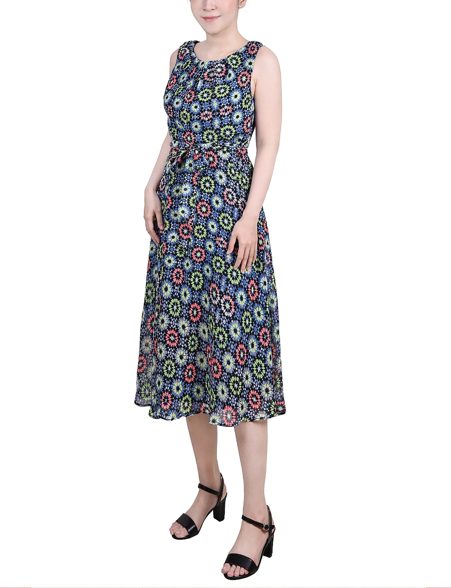 Geo Hippe Peasant Sleeveless Chiffon Belted Dress - Petite - DressbarnKnee Length & Midi Dresses