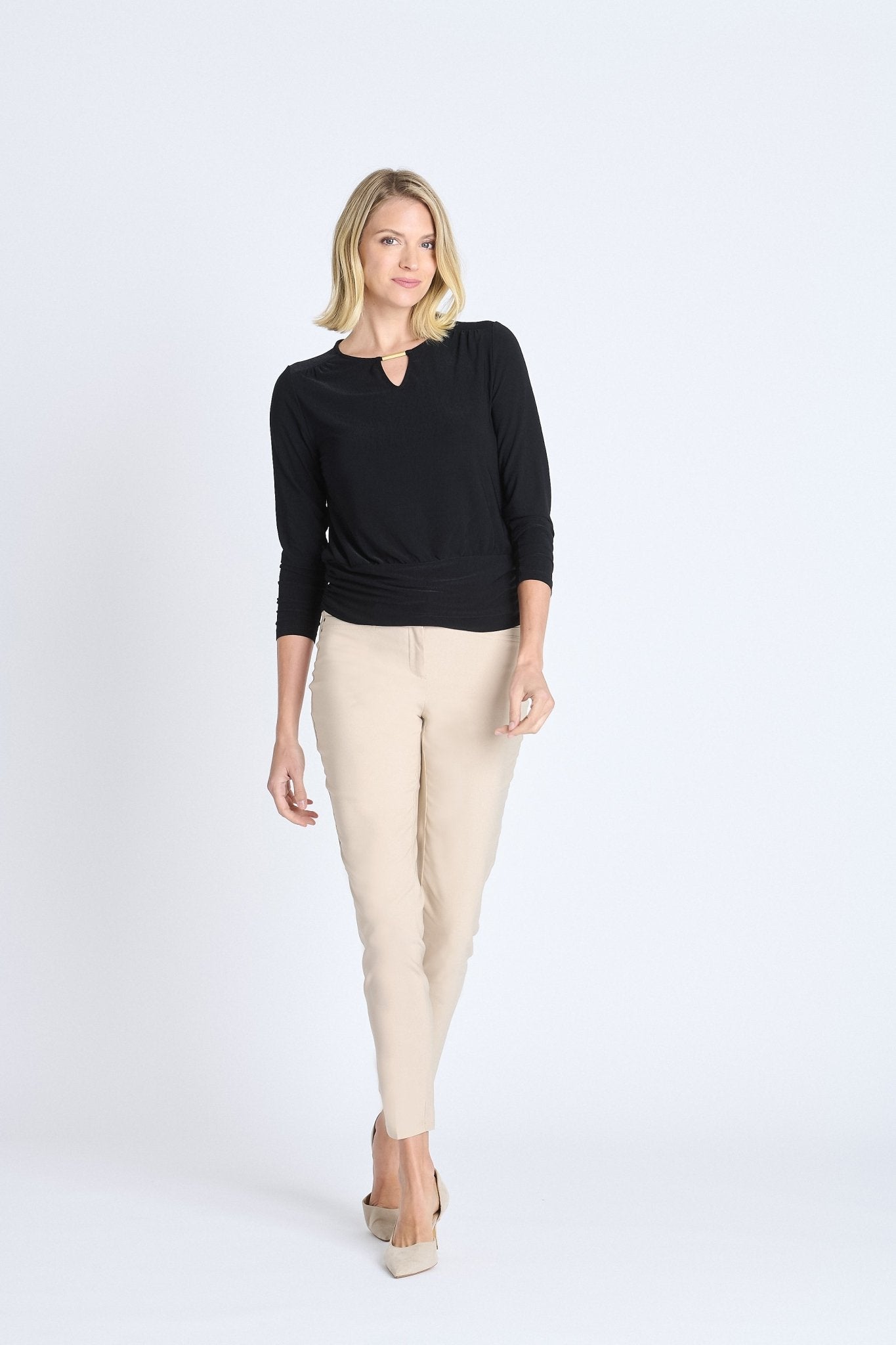 V-Neck Bar Trim Banded Top, Black – Dressbarn