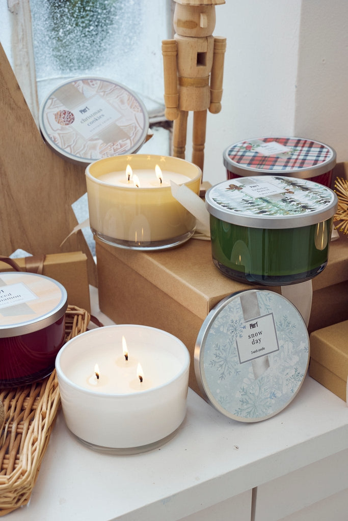 Pier 1 Holiday Forest Filled 3Wick Candle 14oz Dressbarn