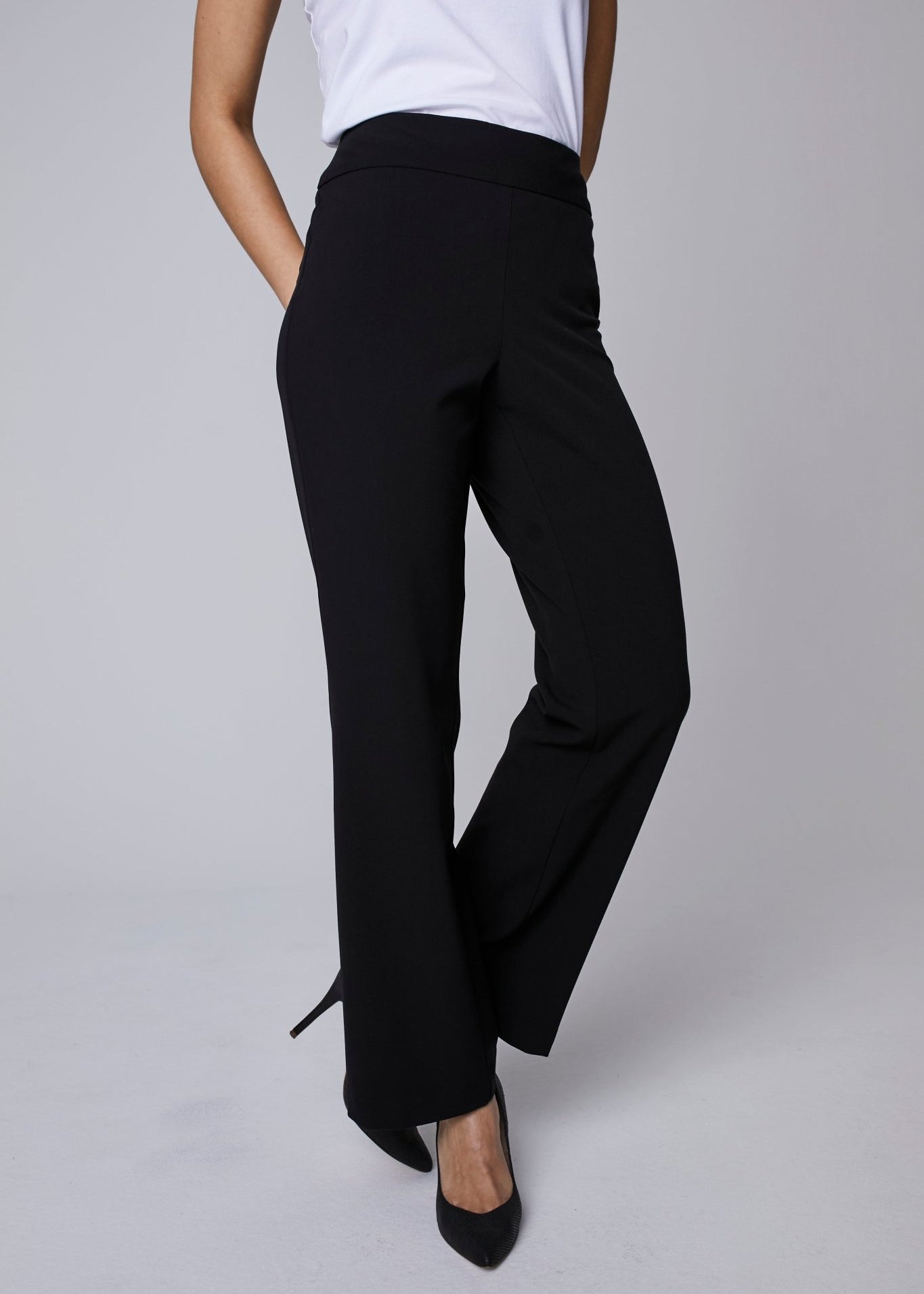 HOOKÉ Convertible - Women's Convertible Pants | Sports Experts HOOKÉ Convertible - Women's Convertible Pants | Sports Experts