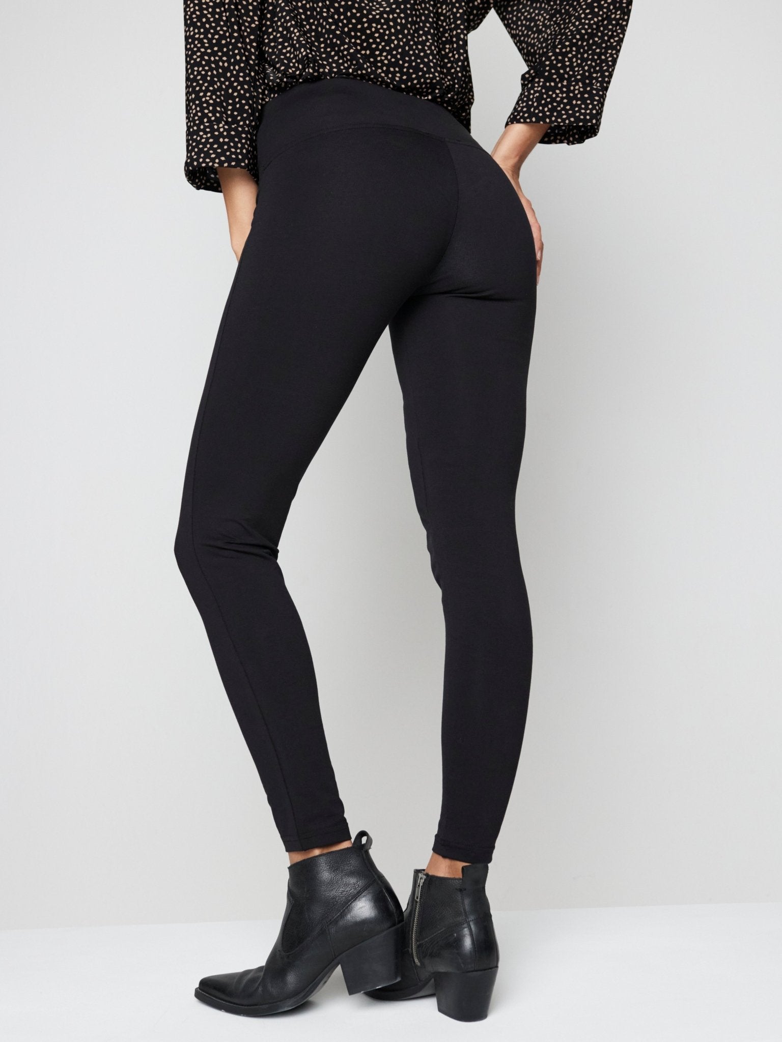 Purchase Wholesale black leggings tummy control. Free Returns & Net 60  Terms on Faire