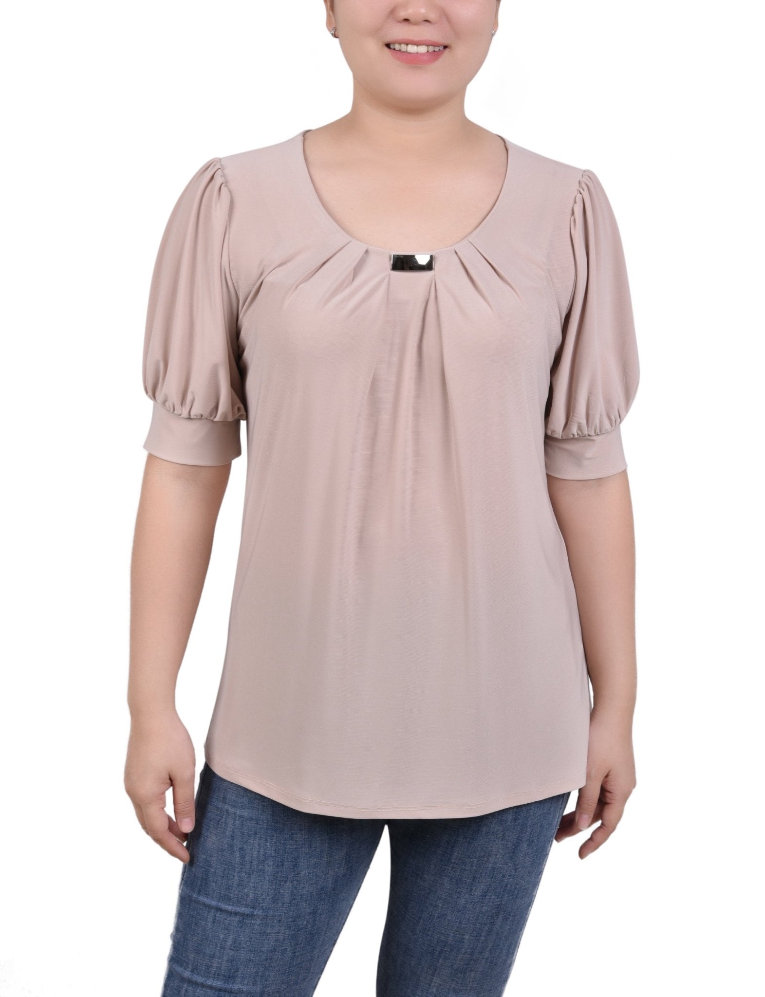 Short Sleeve Balloon Sleeve Top With Hardware - Petite - DressbarnShirts & Blouses
