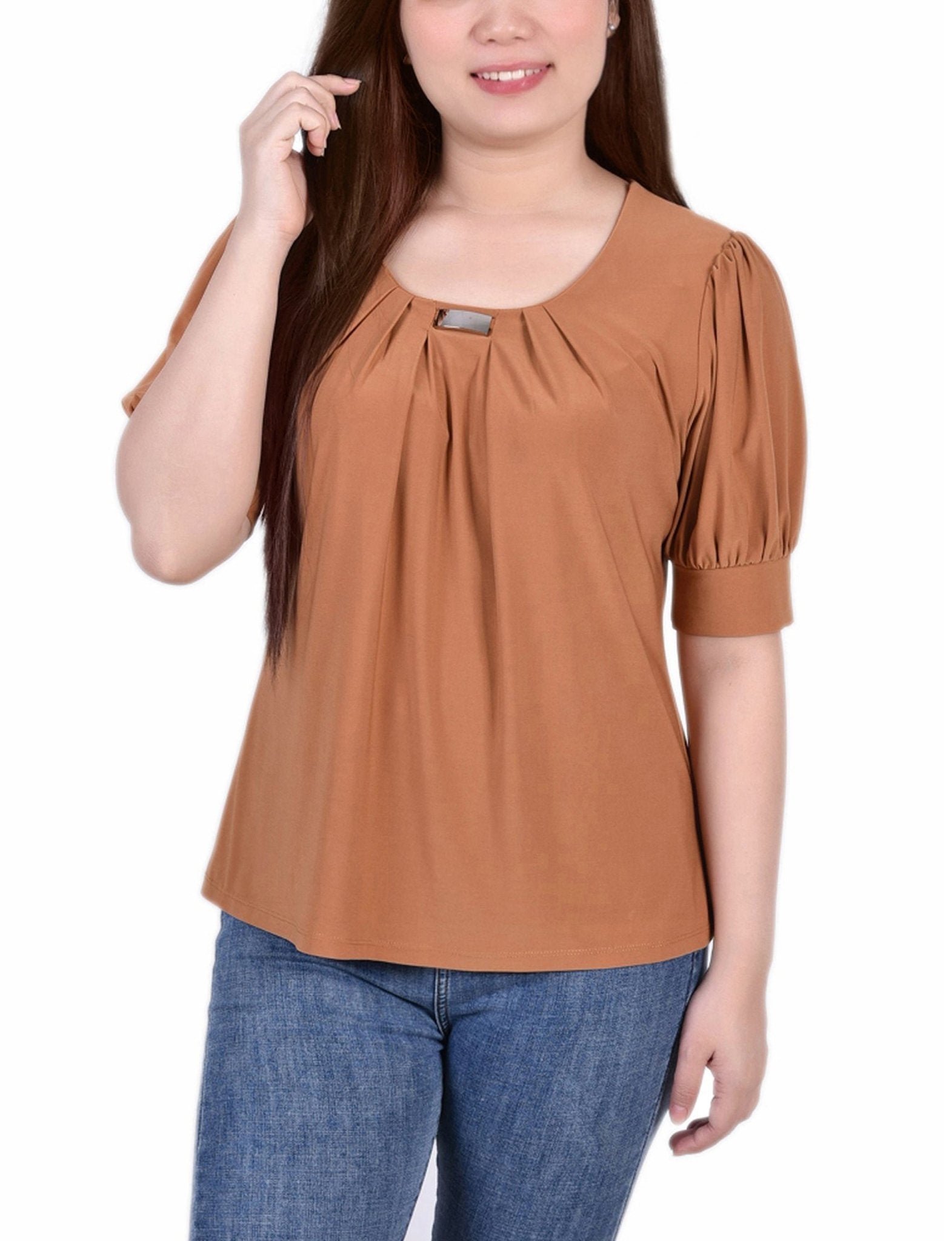 Short Sleeve Balloon Sleeve Top With Hardware - Petite - DressbarnShirts & Blouses