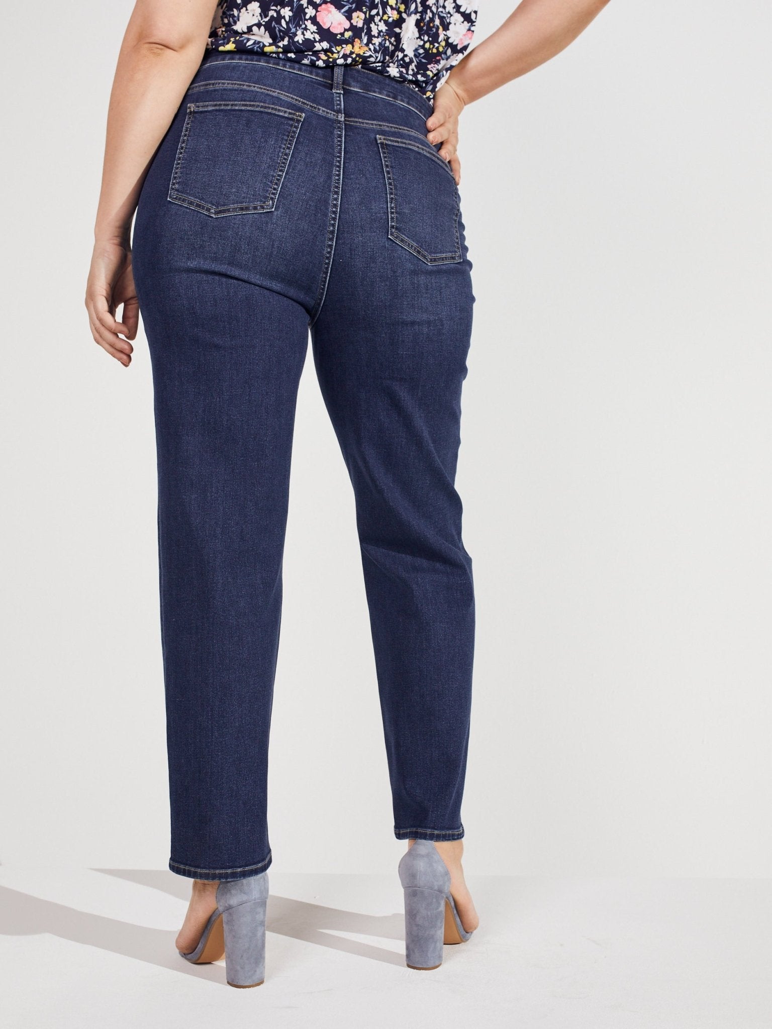 Signature 5 Pocket Straight Leg Jeans - Plus - DressbarnApparel