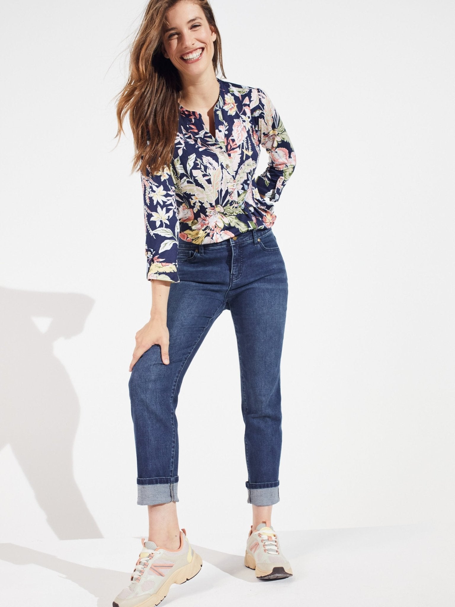 Signature Girlfriend 5 Pocket Jeans With Selvedge Cuff - DressbarnClothing