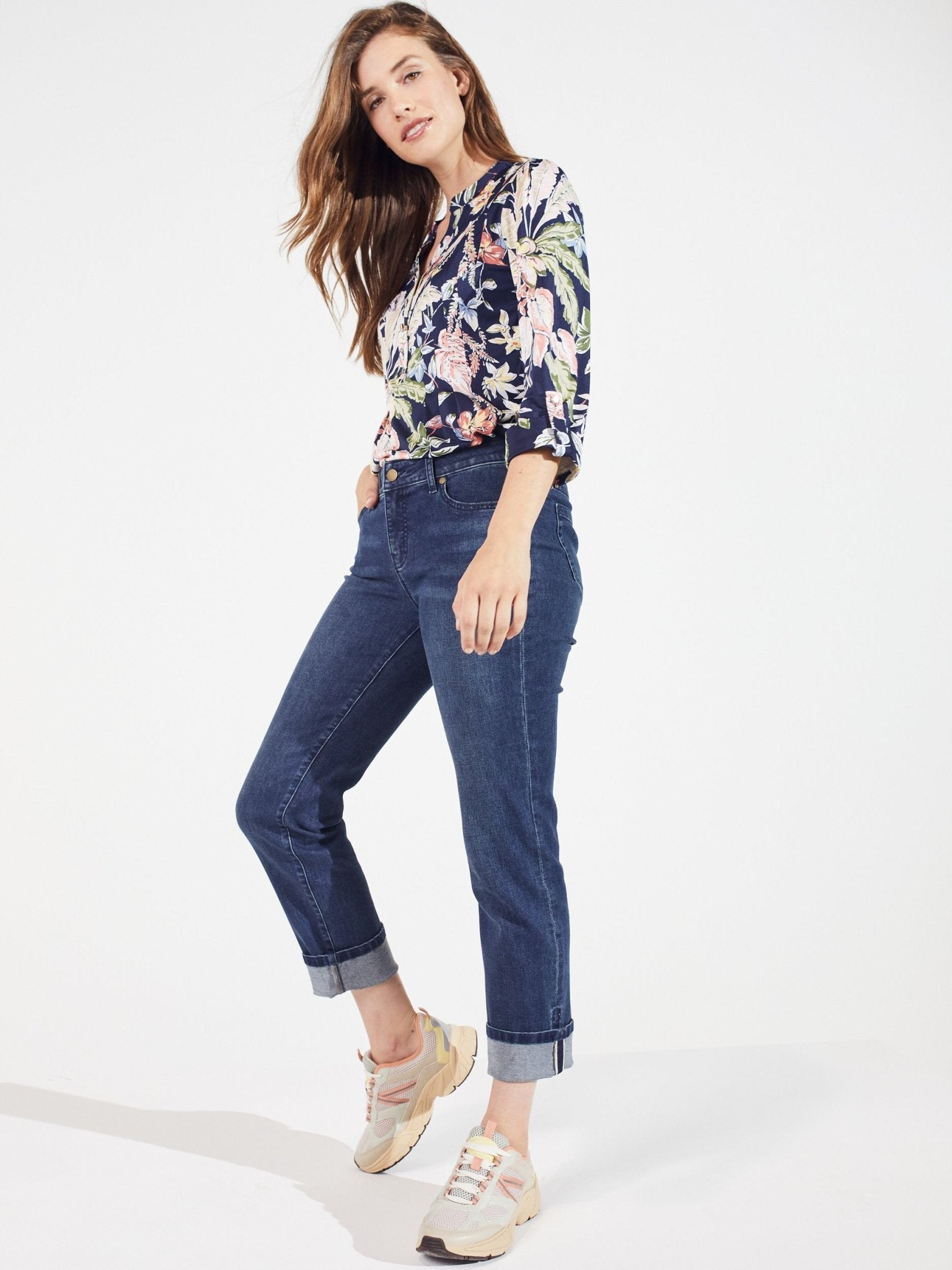 Signature Girlfriend 5 Pocket Jeans With Selvedge Cuff - DressbarnClothing