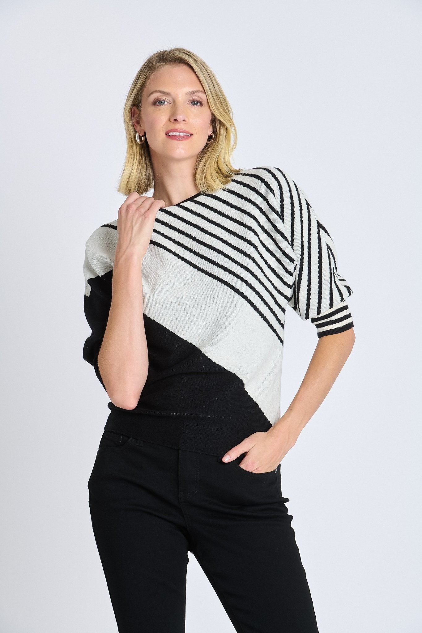 Dressbarn Embroidered Vintage Sweater-Bust 46 main image 1
