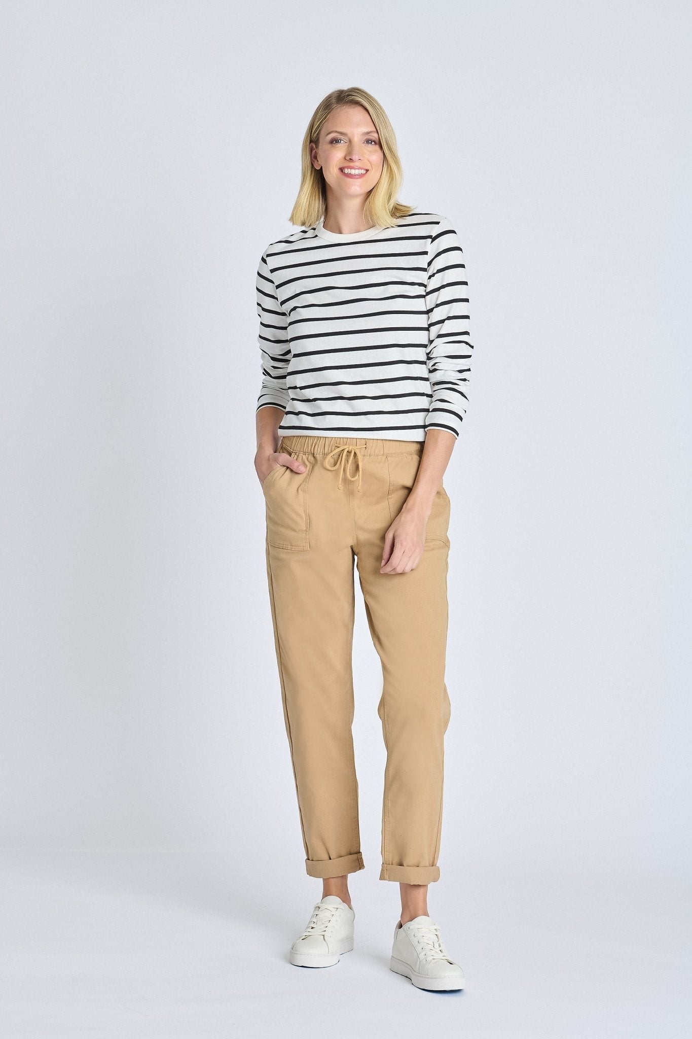 Westport Khaki Weekender Twill Jogger - DressbarnPants