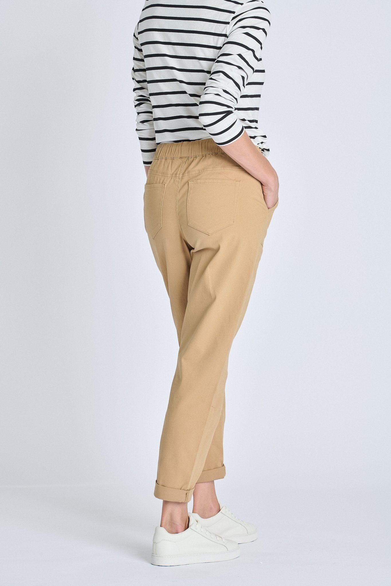 Westport Khaki Weekender Twill Jogger - DressbarnPants