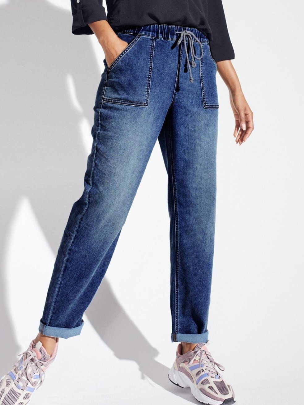 Westport Knit Denim Weekender Pant with Pockets and Drawstring Waist - DressbarnPants