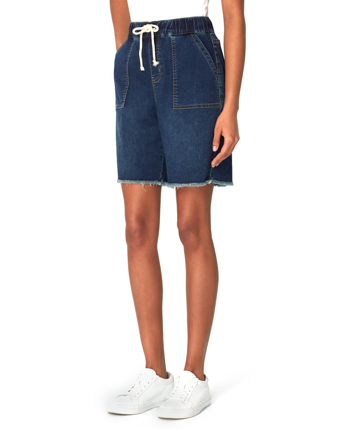 Westport Signature Weekender Fray Hem Short - DressbarnDenim