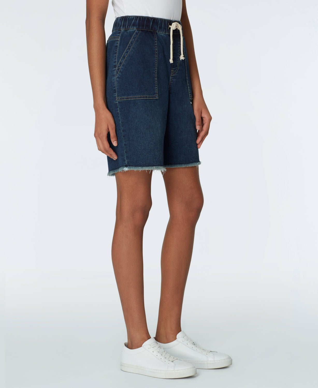 Westport Signature Weekender Fray Hem Short - DressbarnDenim