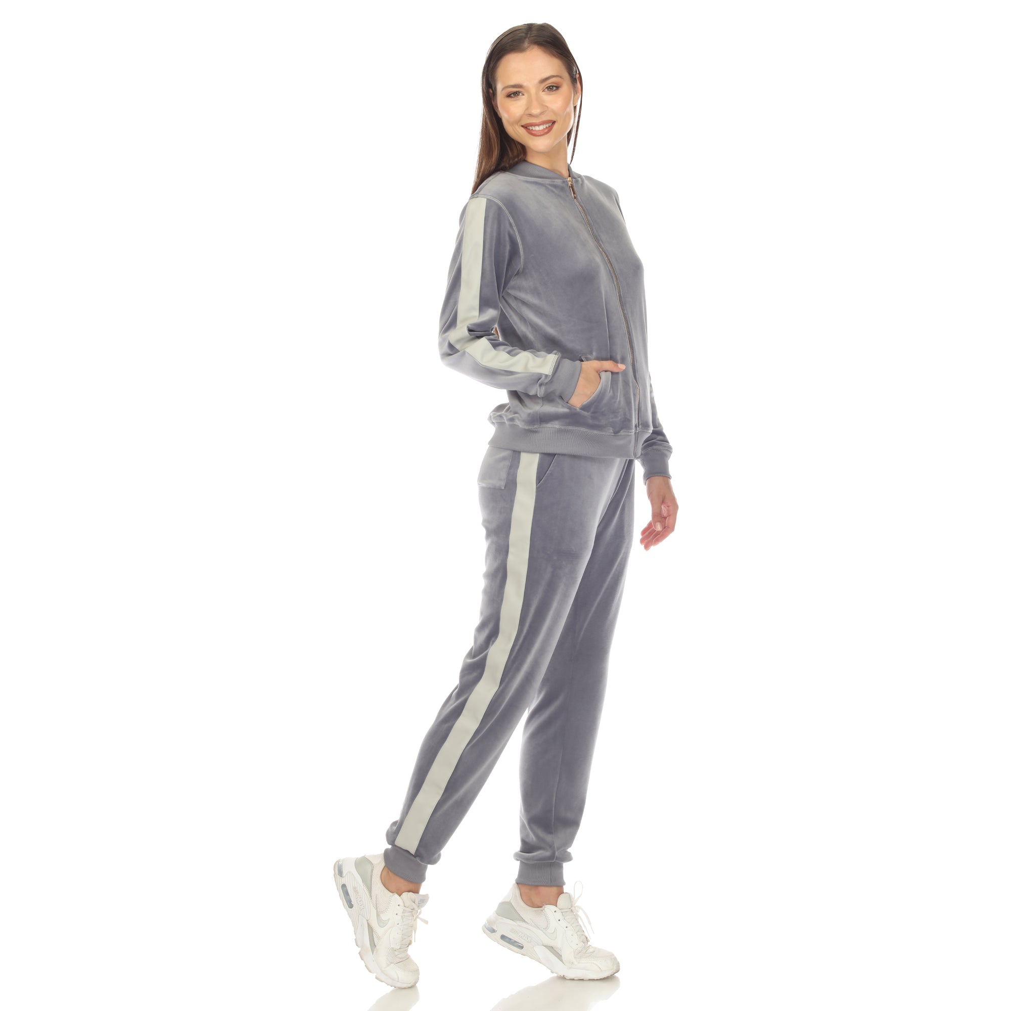 White Mark Women's 2 Piece Velour Tracksuit Set – Dressbarn