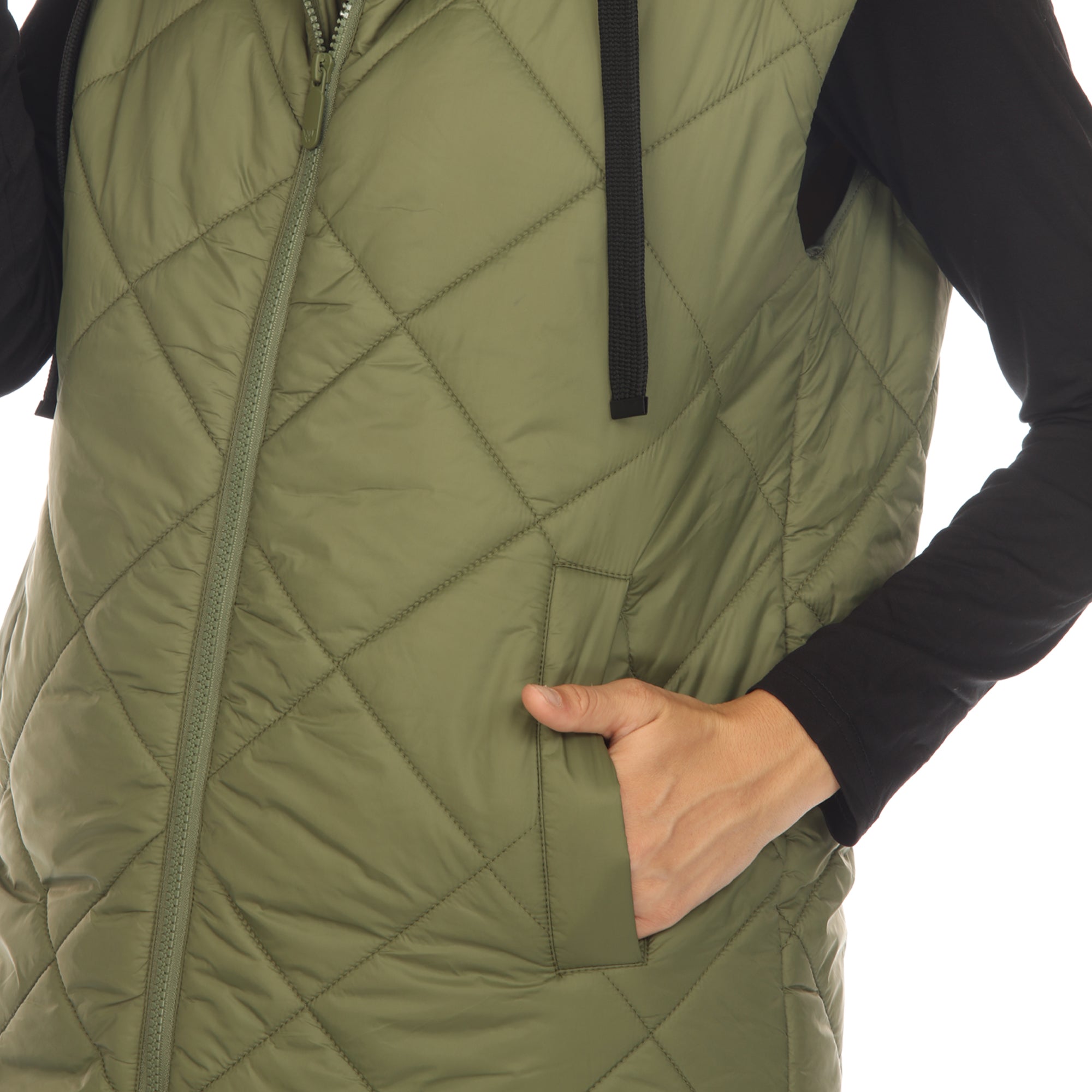 Women's Diamond Quilted Hooded Puffer Vest - DressbarnVests