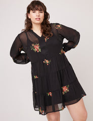 Figueroa-&-Flower-Embroidered-V-Neck-Dress-Plus-Clothing